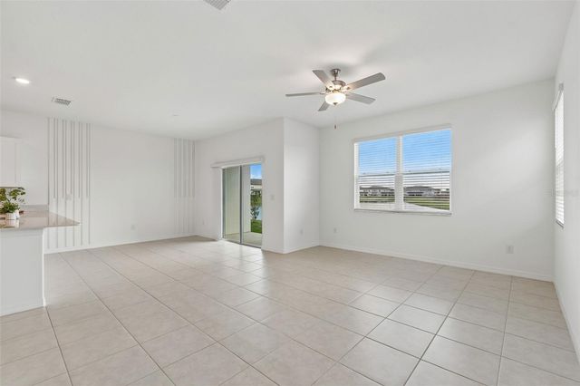 32076 POP ASH PLACE, Wesley Chapel, FL 33545