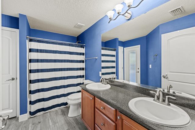 4672 SW Wade Drive, Port St Lucie, FL 34953