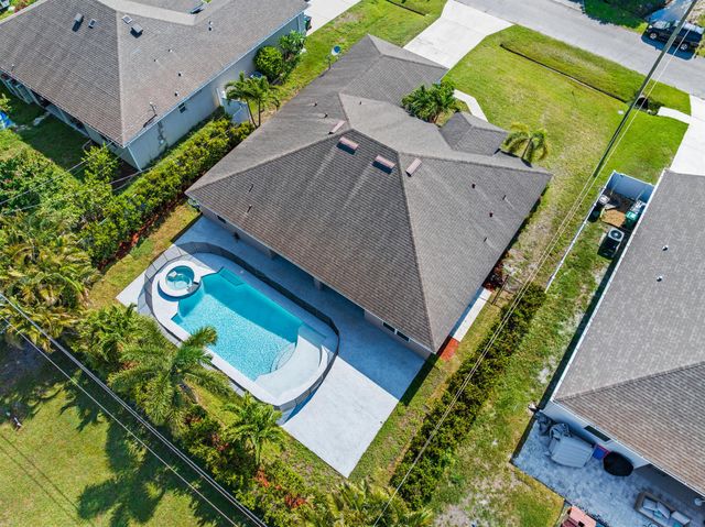 4672 SW Wade Drive, Port St Lucie, FL 34953