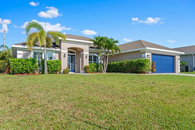 4672 SW Wade Drive, Port St Lucie, FL 34953