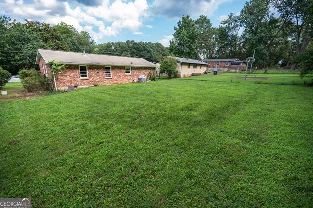 6233 Castlewood Drive, Morrow, GA 30260