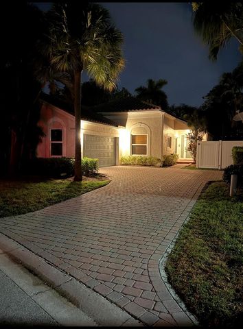 6165 NW 77th Place, Parkland, FL 33067