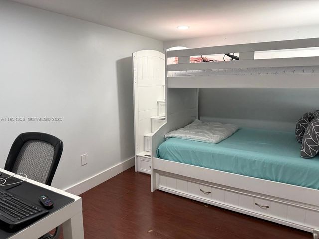 2430 SW 22nd Ter, Miami, FL 33145