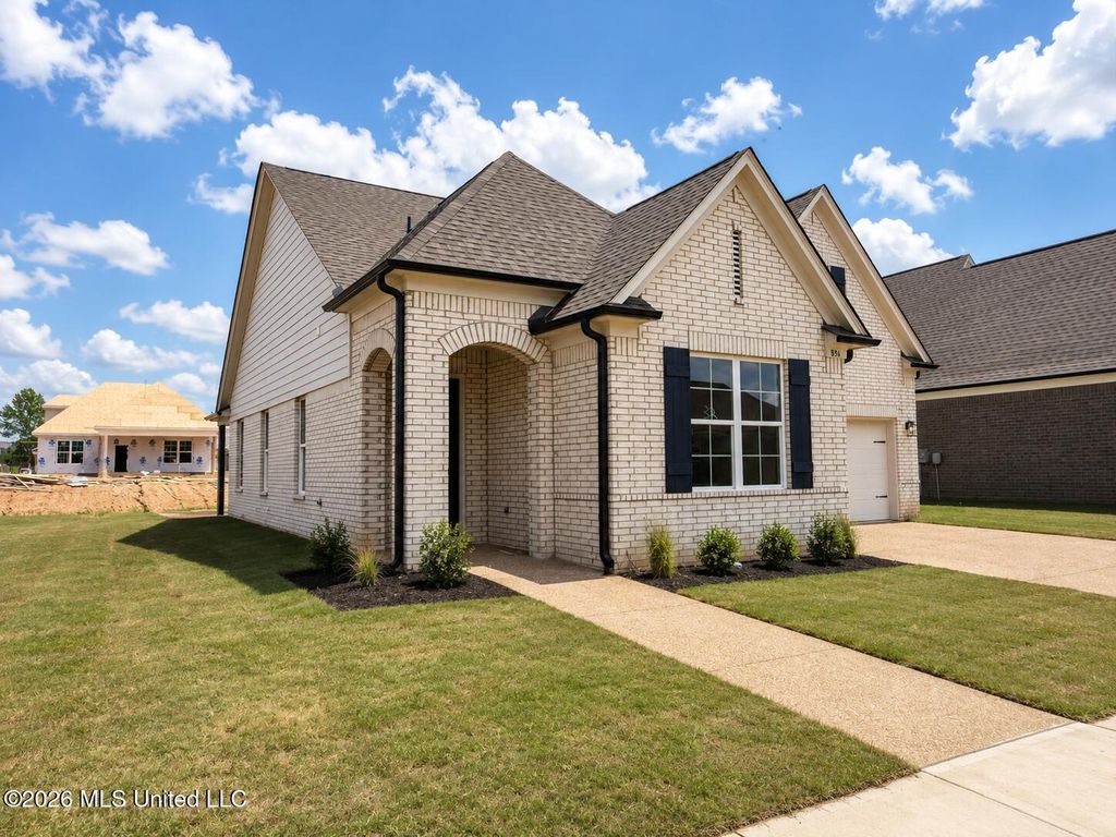 836 Coahoma Court, Nesbit, MS 38651 — photo 4