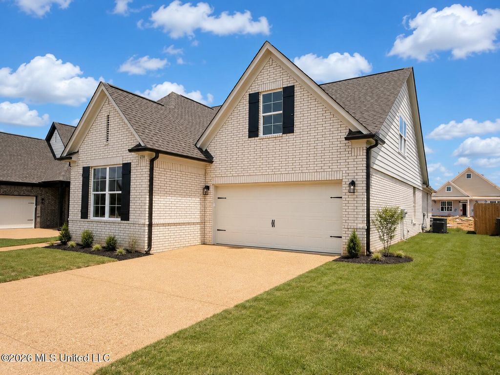 836 Coahoma Court, Nesbit, MS 38651 — photo 5