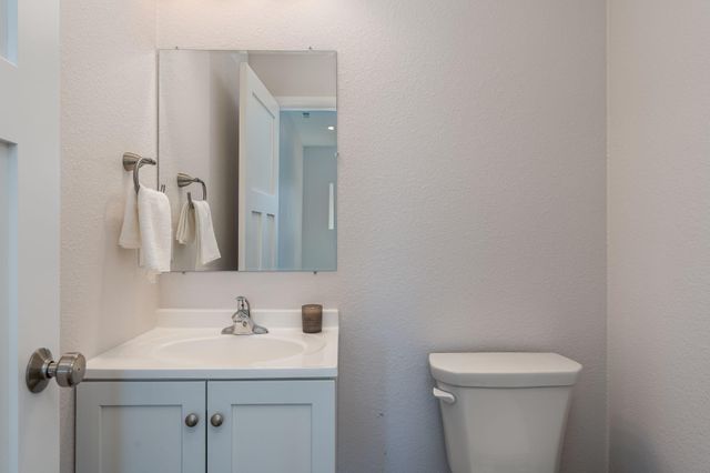 3123 Noble Drive, Mankato, MN 56001