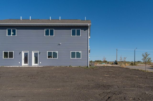 3123 Noble Drive, Mankato, MN 56001