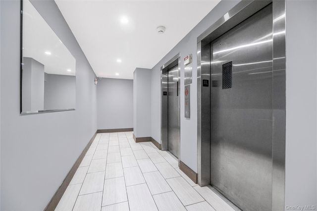 505 Central Avenue 104, White Plains, NY 10606