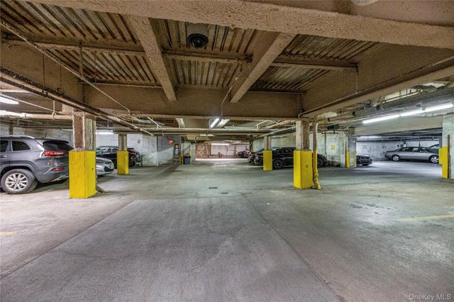 505 Central Avenue 104, White Plains, NY 10606