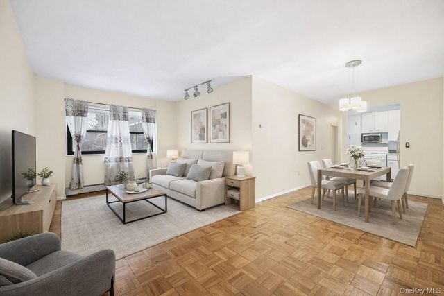 505 Central Avenue 104, White Plains, NY 10606