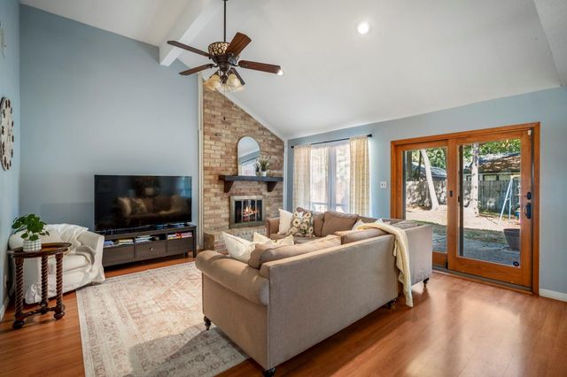 11614 Brookfalls Drive, Houston, TX 77070
