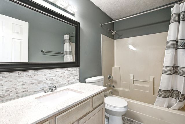 2333 Allford Court, Indianapolis, IN 46229