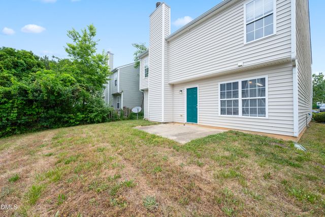 1532 Pebble Ridge Drive, Raleigh, NC 27610