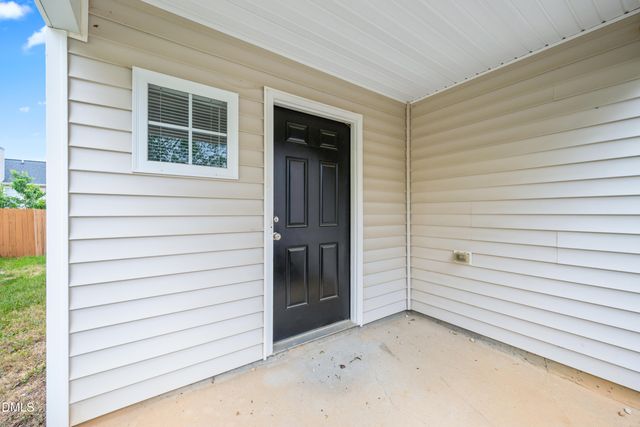 1532 Pebble Ridge Drive, Raleigh, NC 27610