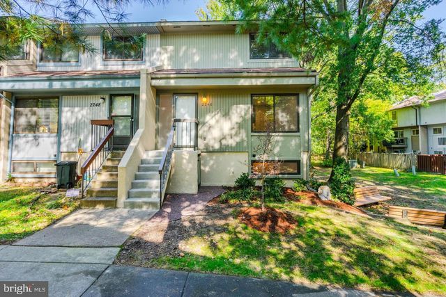 2246 WHITE CORNUS LN, Reston, VA 20191