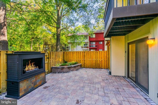 2246 WHITE CORNUS LN, Reston, VA 20191