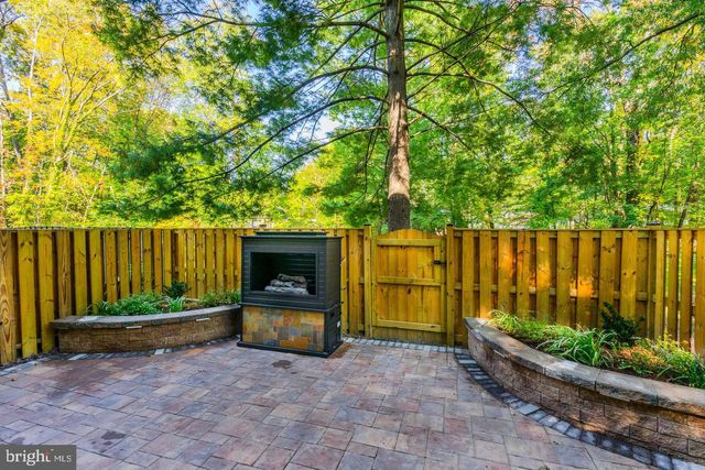 2246 WHITE CORNUS LN, Reston, VA 20191