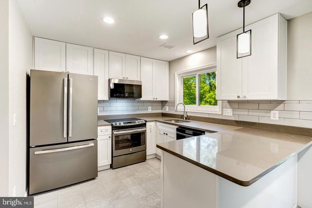 2246 WHITE CORNUS LN, Reston, VA 20191