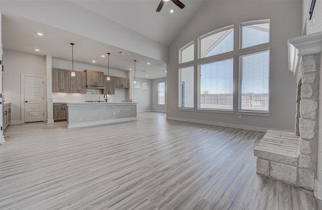 822 Wild Pecan LOOP, Buda, TX 78610