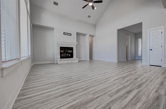 822 Wild Pecan LOOP, Buda, TX 78610