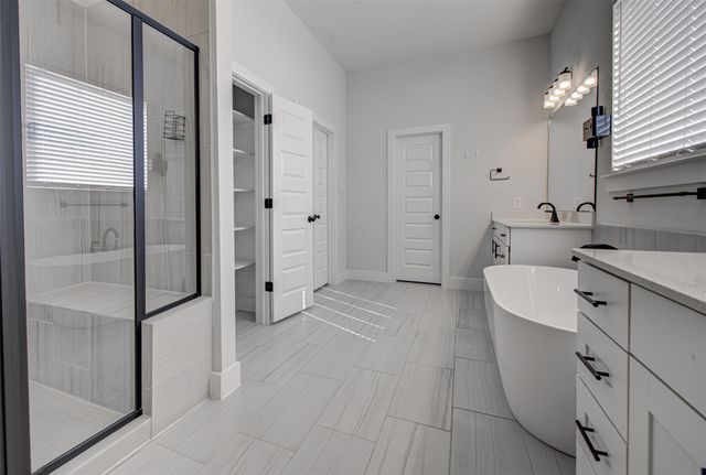 822 Wild Pecan LOOP, Buda, TX 78610