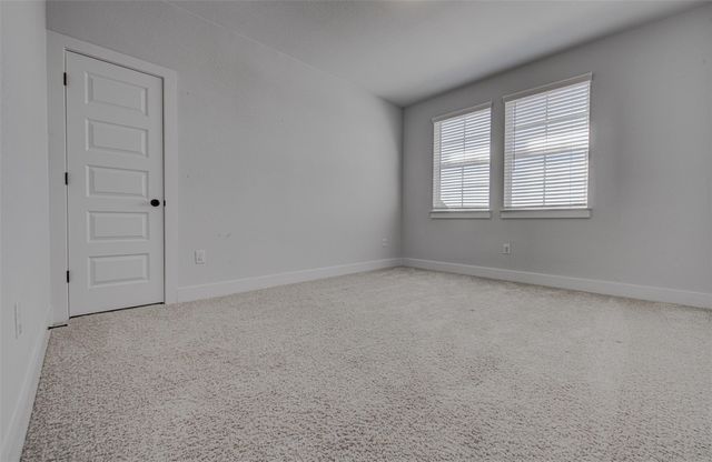 822 Wild Pecan LOOP, Buda, TX 78610