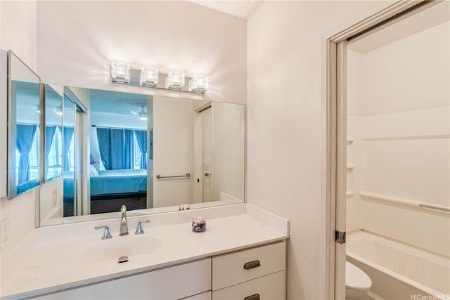 91-213 Hanapouli Circle 37I, Ewa Beach, HI 96706