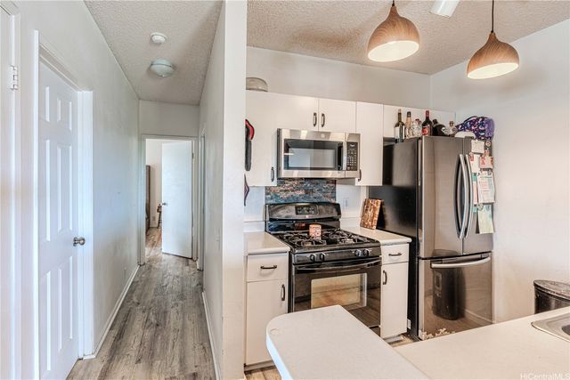 91-213 Hanapouli Circle 37I, Ewa Beach, HI 96706