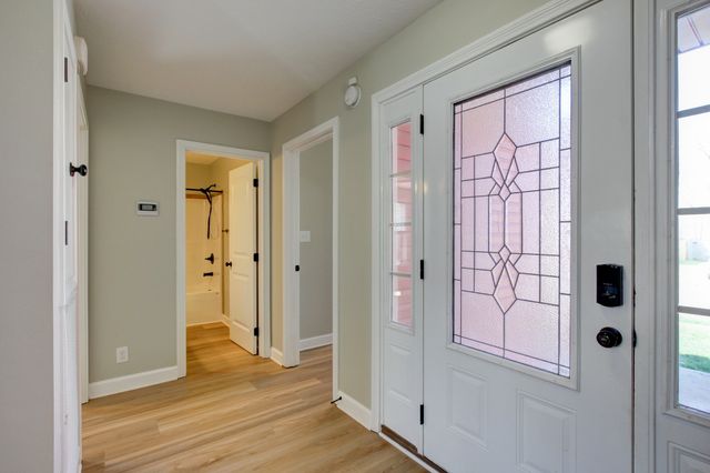 3661 Fox Tail Dr, Clarksville, TN 37040