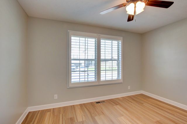 3661 Fox Tail Dr, Clarksville, TN 37040