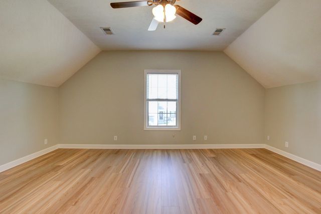 3661 Fox Tail Dr, Clarksville, TN 37040