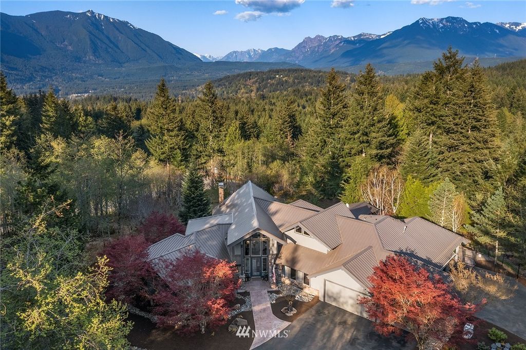 Image 1 of property listing at 42805 SE 164th Street, North Bend, WA 98045