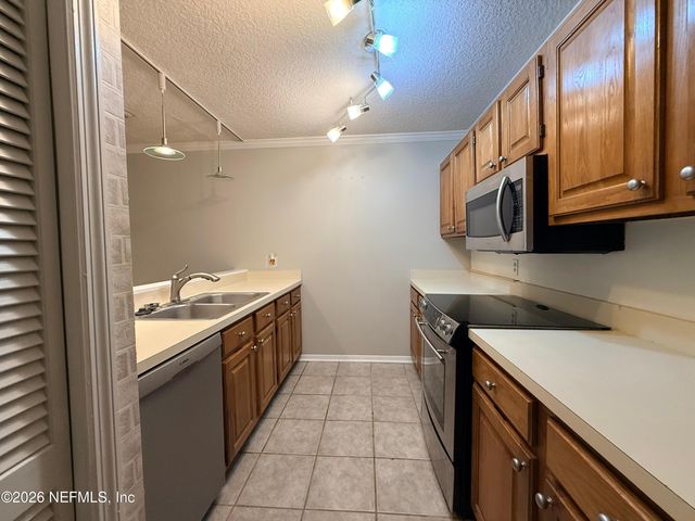 5215 SAN JOSE Boulevard 110, Jacksonville, FL 32207
