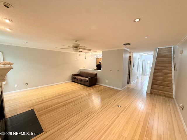 5215 SAN JOSE Boulevard 110, Jacksonville, FL 32207