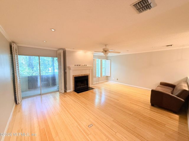 5215 SAN JOSE Boulevard 110, Jacksonville, FL 32207