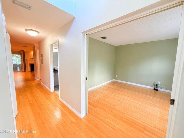 5215 SAN JOSE Boulevard 110, Jacksonville, FL 32207