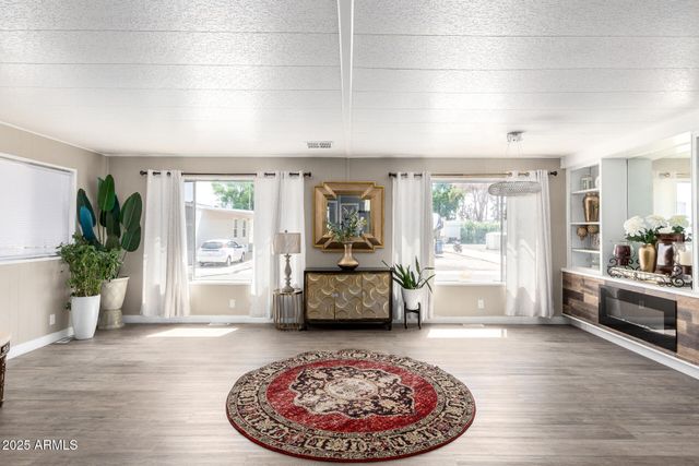 2650 W UNION HILLS Drive 98, Phoenix, AZ 85027