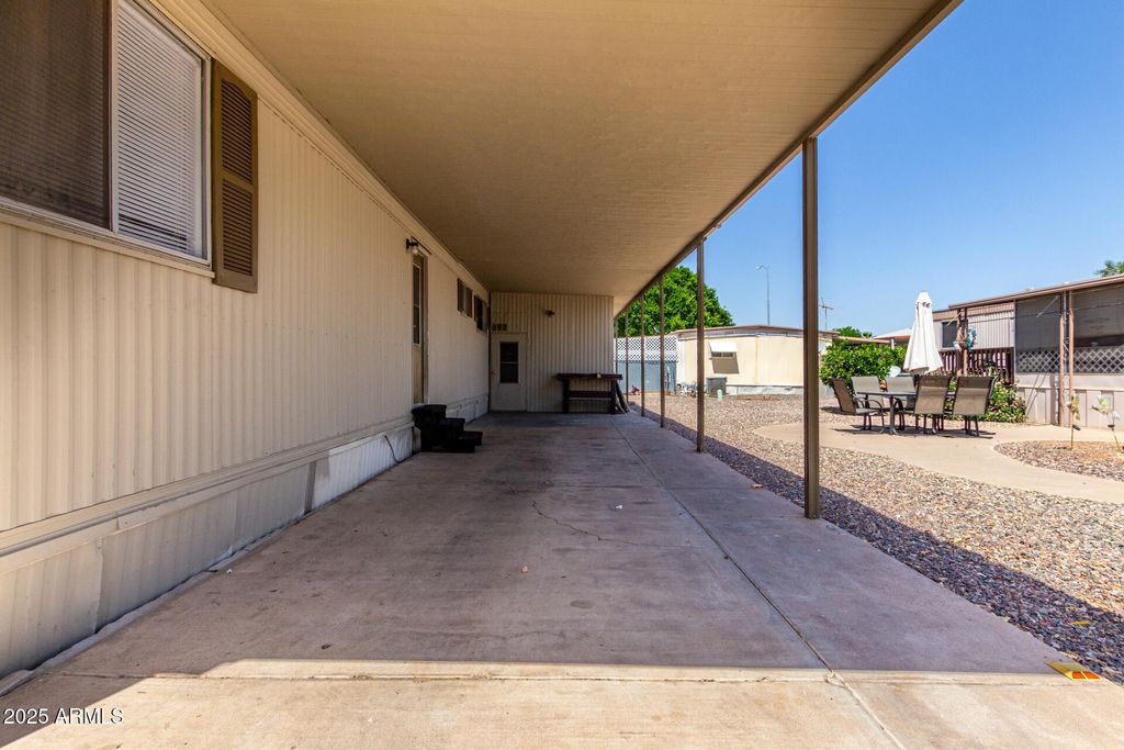 Image 28 of property listing at 2650 W UNION HILLS Drive 98, Phoenix, AZ 85027
