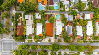 426 SW 26th Rd, Miami, FL 33129