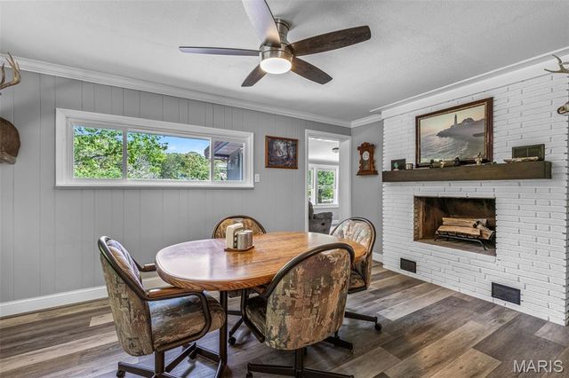 196 North Lake Drive, Hillsboro, MO 63050