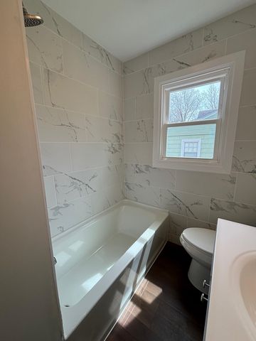 440 N FERN, Wichita, KS 67203