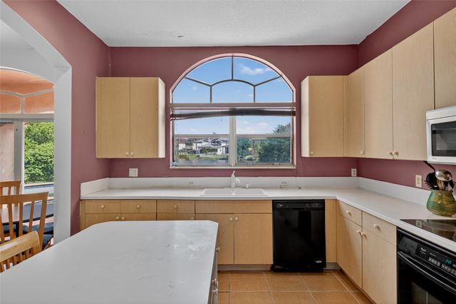 13214 SW 28th St, Miramar, FL 33027