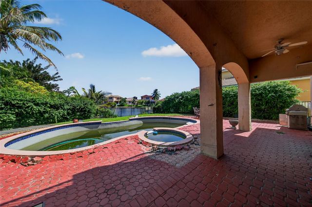 13214 SW 28th St, Miramar, FL 33027