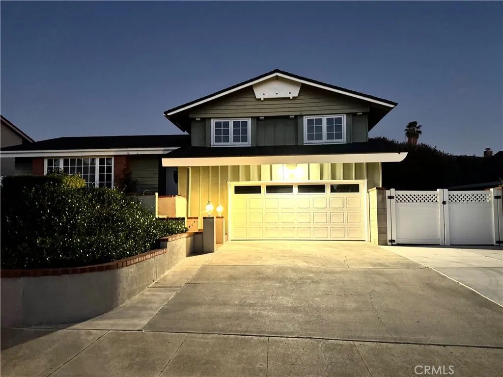 1640 Canyon Drive, Fullerton, CA 92833
