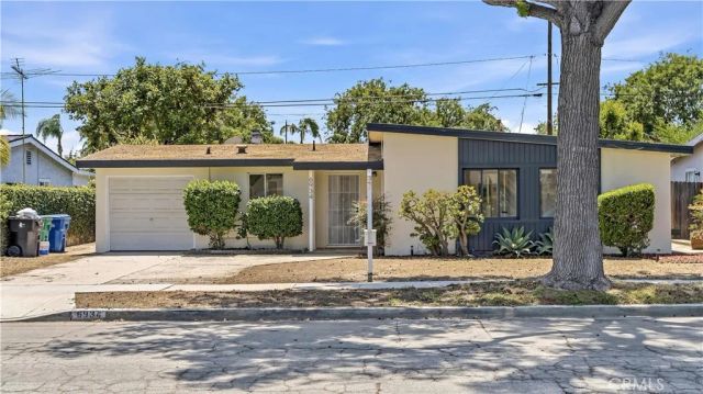 6934 E Espanita, Long Beach, CA 90815