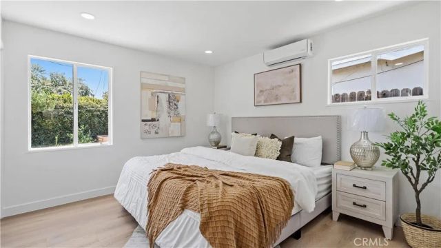 6934 E Espanita, Long Beach, CA 90815