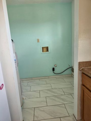 5512 Cleo Road SW, Albuquerque, NM 87121