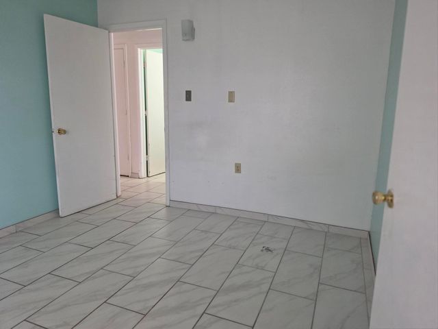 5512 Cleo Road SW, Albuquerque, NM 87121