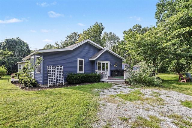 1114 Bell Avenue, New Buffalo, MI 49117