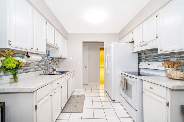 8126 TURKEY DRIVE, Orlando, FL 32825